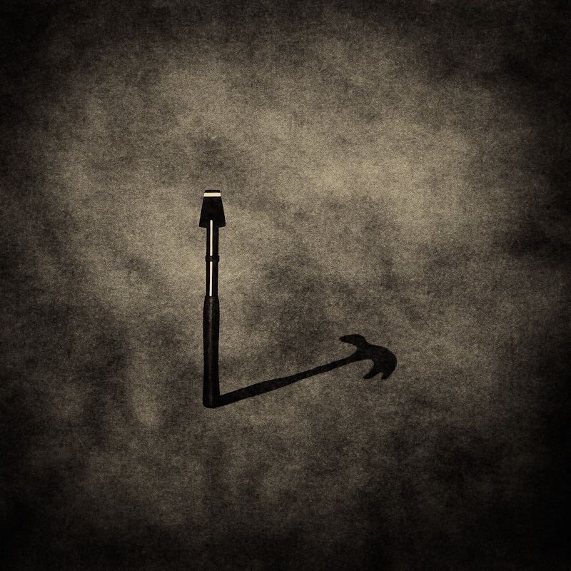 이현무, Hammer, 76.2x76.2cm, Paper Negative, 2012.jpg